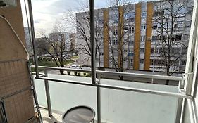 Vert Apartment